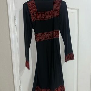 Elegant Black and Red Patterned Dress